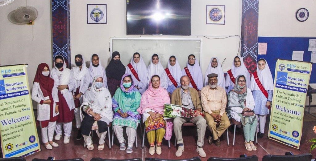 Swat girls trained in environmental mountaineering